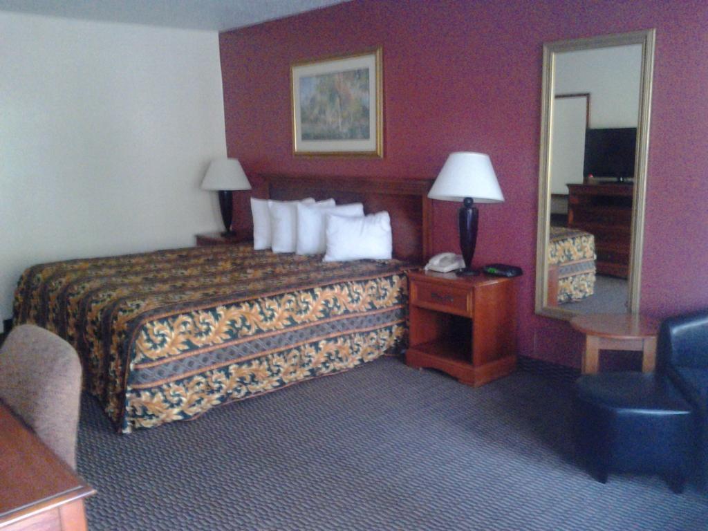 Clarion Inn & Suites Florence Eksteriør bilde