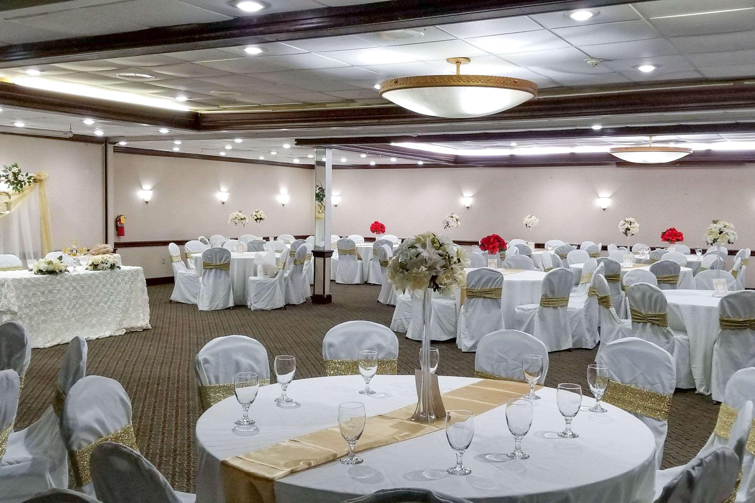 Clarion Inn & Suites Florence Eksteriør bilde